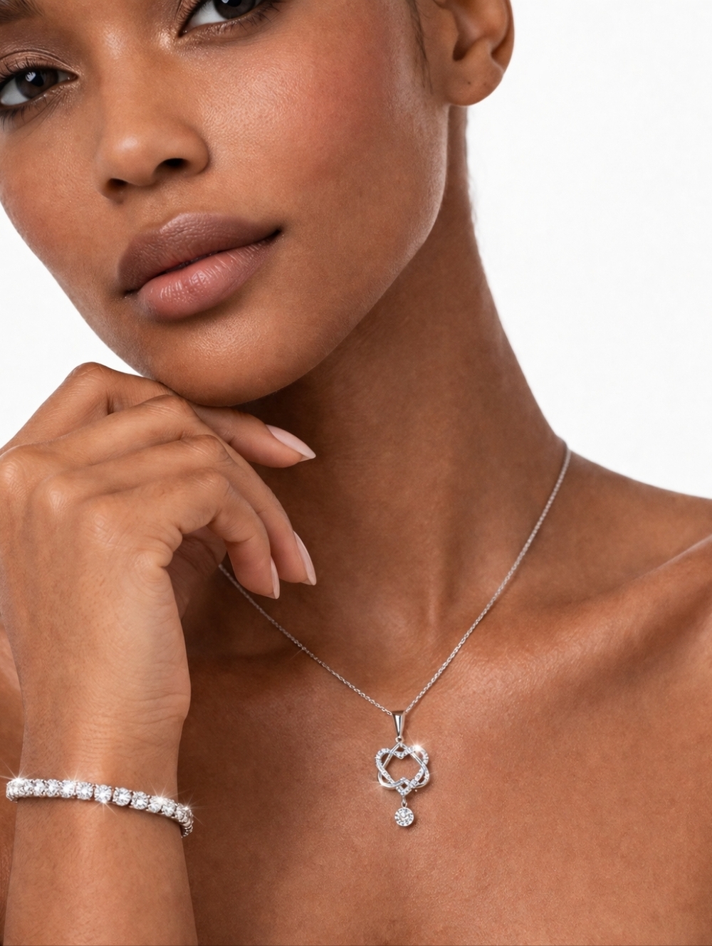 Interwoven Heart Necklace NWOT